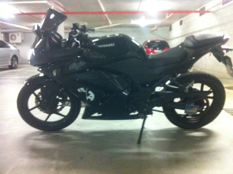 4,000  Ninja 250r Black LAMs  - Brisbane Motorcycles
