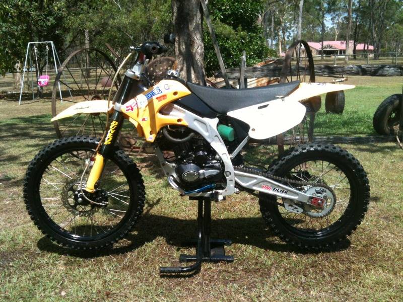 250cc DIRT BIKE WATER COOLED - Brisbane Motorcycles
