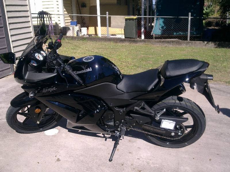 Black Kawasaki Ninja 250cc - Brisbane Motorcycles
