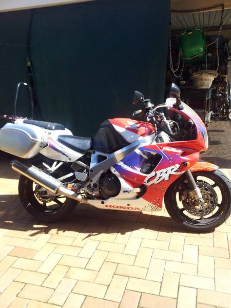 900cc fireblade - Sydney Motorcycles