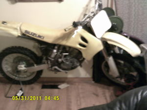 $750 Suzuki rm 125cc - Kitchener Motorcycles