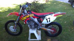 great condition Honda CRF250R - Kitchener Motorcycles