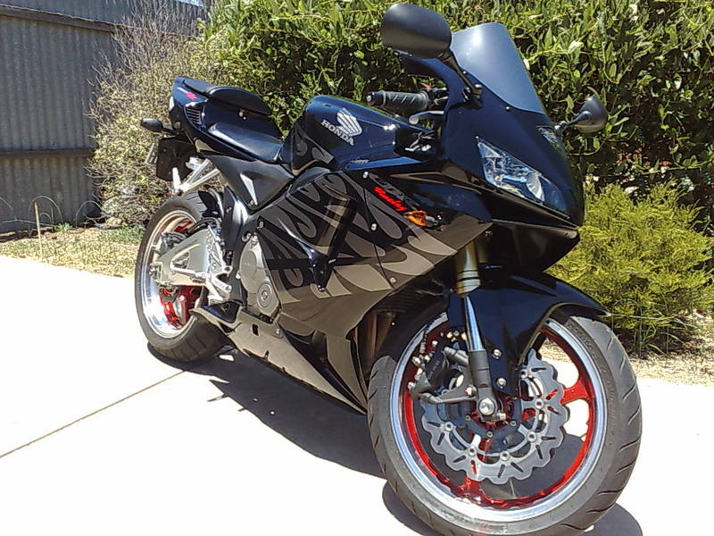 900 honda cbr600rr  - Adelaide Motorcycles