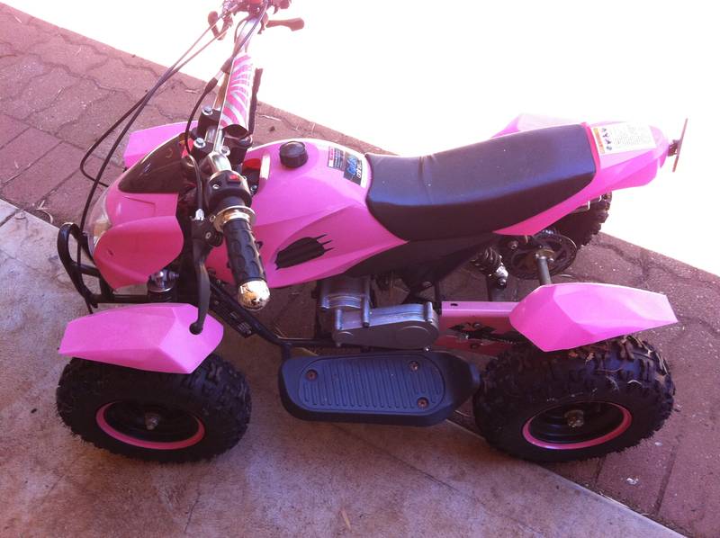 $400   kids pink 4 wheeler - Adelaide Motorcycles