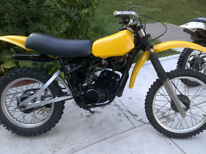 OLD YAMAHA DIRTBIKE  - Sarnia Motorcycles