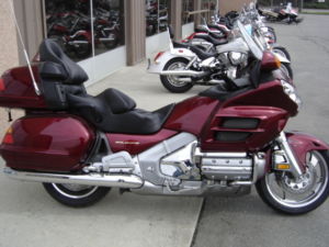 $14,499 Honda Gold Wing - Kelowna Motorcycles