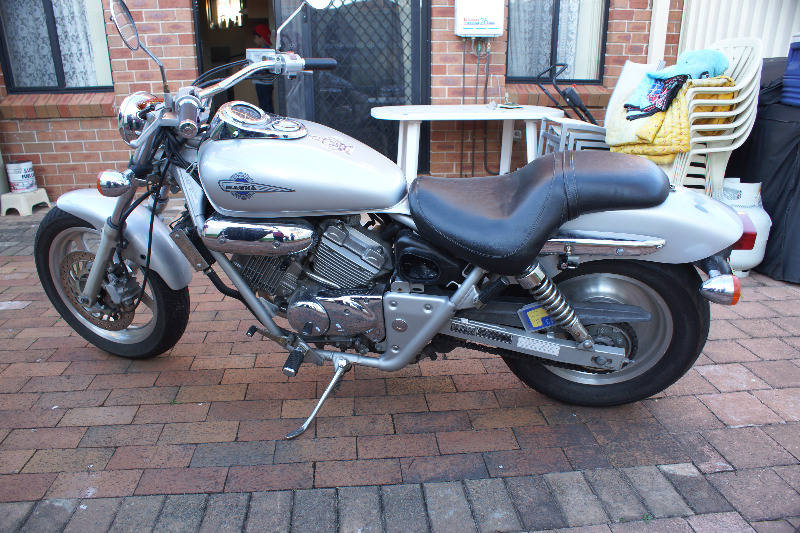 250 CC Honda Magna - Sydney Motorcycles