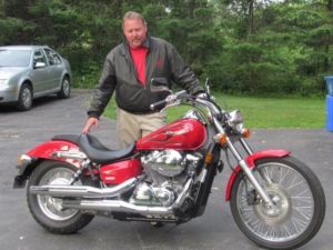 750cc Honda Shadow windshield  - Brantford Motorcycles