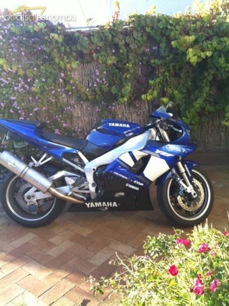 Excellent Condition 1999 YAMAHA YZF - R1 - Adelaide Motorcycles