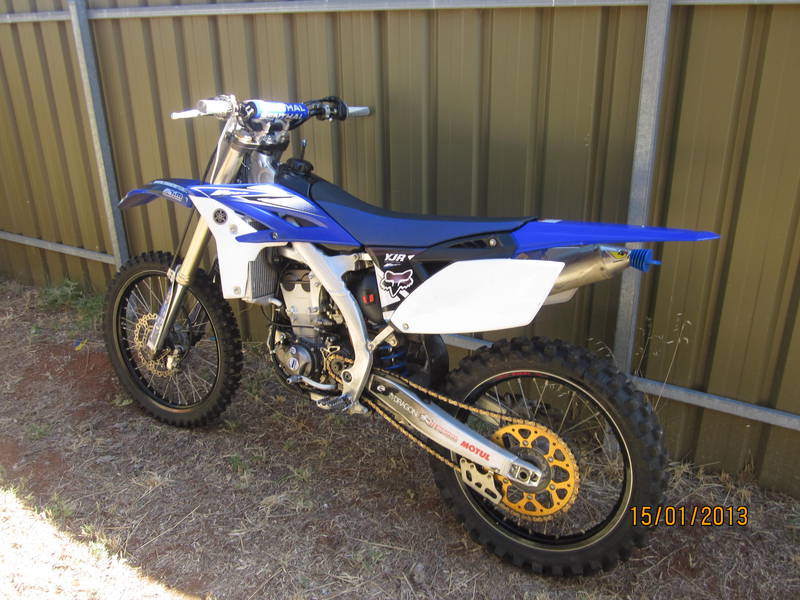 good condition  2011 yamaha yz250f  - Adelaide Motorcycles