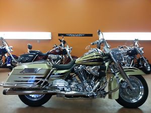 Harley-Davidson Road King CVO - Saint John Motorcycles