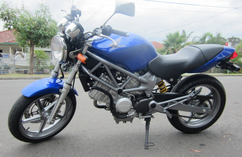 2006 BLUE HONDA VTR 250cc  - Sydney Motorcycles