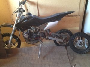 Gio 125cc Dirtbike/Pitbike - Lethbridge Motorcycles