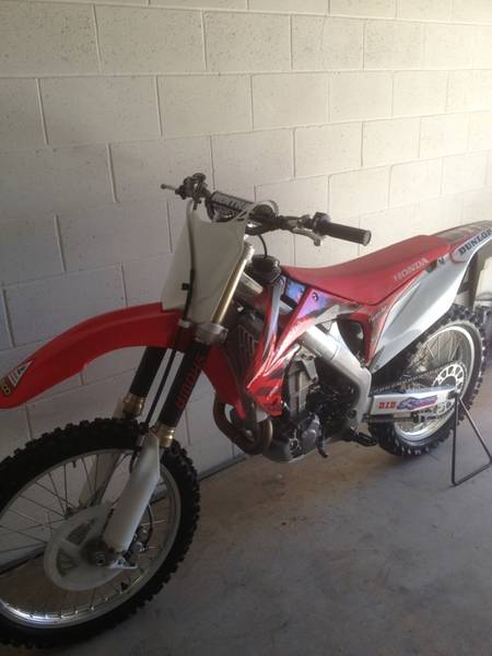 Immaculate HONDA CRF 450R - Adelaide Motorcycles