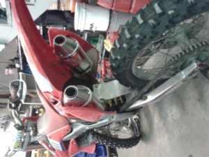 Honda crf 250r - Kamloops Motorcycles