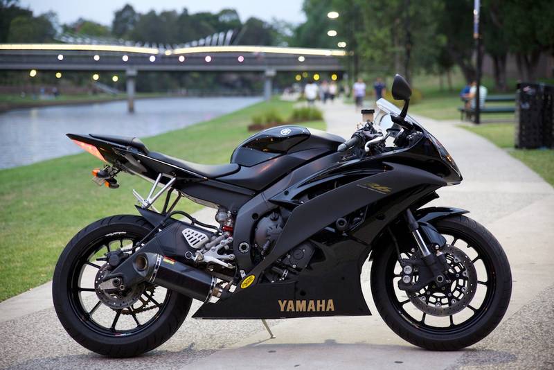 Yamaha YZF-R6 - Sydney Motorcycles
