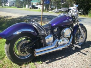 2004 Yamaha V-Star 1100  in excellent condition - Moncton Motorcycles