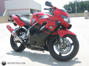 1999 Honda CBR - Calgary Motorcycles