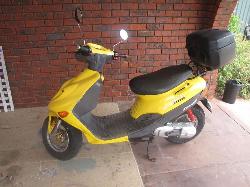 Adly Scooter  50 cc  - Perth Motorcycles