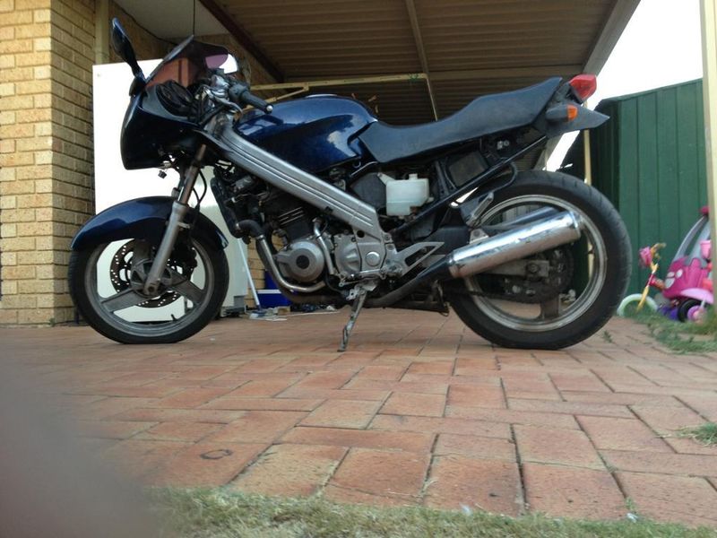 streat fighter project zzr 250 cc - Perth Motorcycles