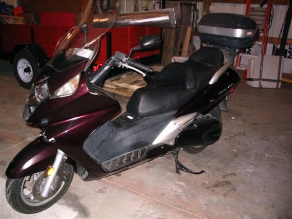 Honda 600 Silverwing 600 2004 - Milwaukee Motorcycles