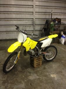 2007 Suzuki rm 125 cc - Kamloops Motorcycles