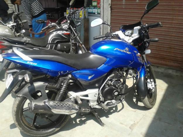 2011 Bajaj pulsar 150cc - Bhopal Motorcycles