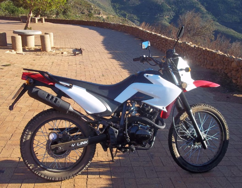 On/Off Road Bike. Spotless Condition - Paarl Motorcycles
