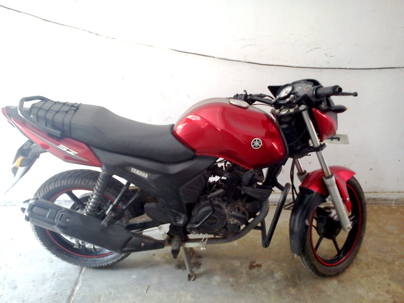 Yamaha SZ 150CC - Chandigarh Motorcycles