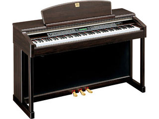 Yamaha CLP170 Clavinova Rosewood Cabinet Second Hand  - London Musical Instruments
