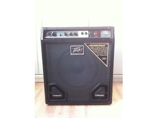 Peavey MAX 112 Combo Bass Amplifier  - London Musical Instruments