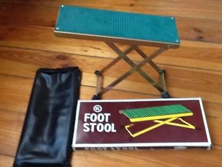 Guitar foot stool  - London Musical Instruments