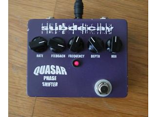 perfect  Subdecay Quasar Phaser pedal  - London Musical Instruments