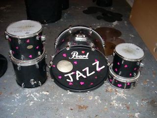 Pearl 5 Piece drum kit with 4 cymbals  - London Musical Instruments