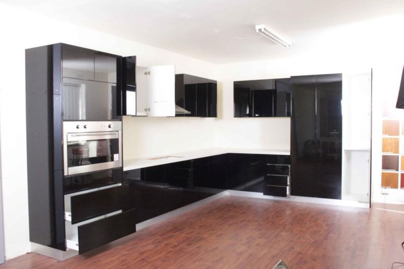 A Complete Kitchen - Ex Showroom Display - Melbourne Home Appliances