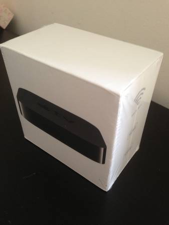 appleTV2 Brand new in unopened box - New York Electronics