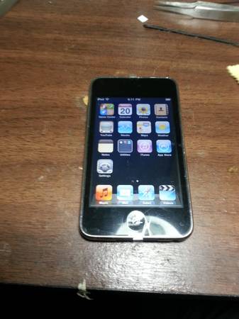 Ipod touch 2nd gen 16 gig - $90 - New York Electronics