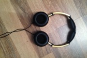 Gold SkullCandy headphones  - Dublin Electronics