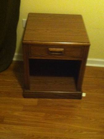 Wood Night Stand/Bed Side Table - Chicago Furniture