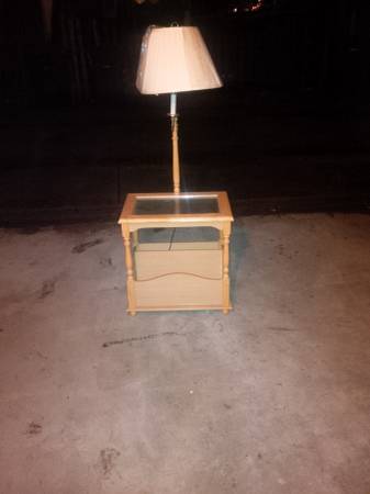 End Table with light - Chicago Furniture