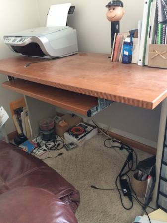 Computer Desk  - Chicago Furniture