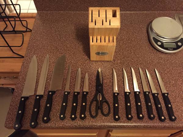 Kitchen Knife Set - Chicago Furniture