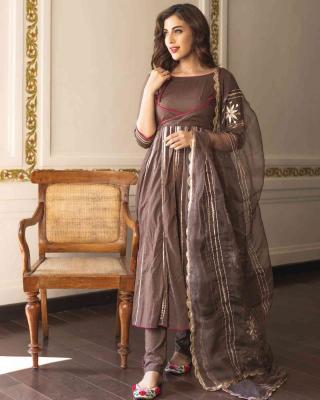 Buy Stylish Kalidaar Suit Sets for Women Online - Delhi Clothing