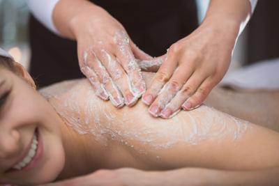 Unforgettable Body Scrub Massage Spa in Las Vegas-Call Now