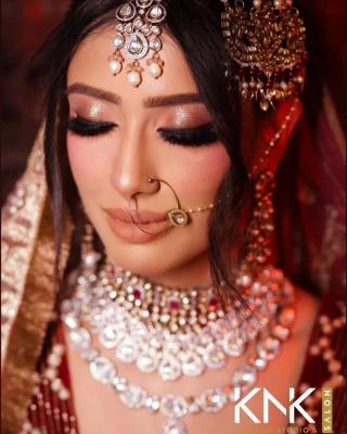 Best Makeup Artist in Lucknow - Lucknow Professional Services