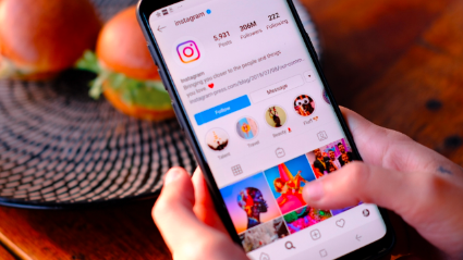 How to Add Collaborators on Instagram After Posting - London Other