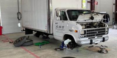 Rev Up Your Business with Expert Commercial Truck Repair from Myles Truck Repair