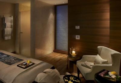 Getting your hotel a new Makeover by Interior design - Delhi Interior Designing