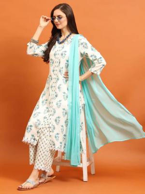 Ethnic Kurti Sets Of SS23 Collection For Women - Delhi Clothing
