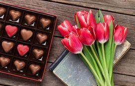 Send Flowers and Chocolates Online via YuvaFlowers! - Delhi Other